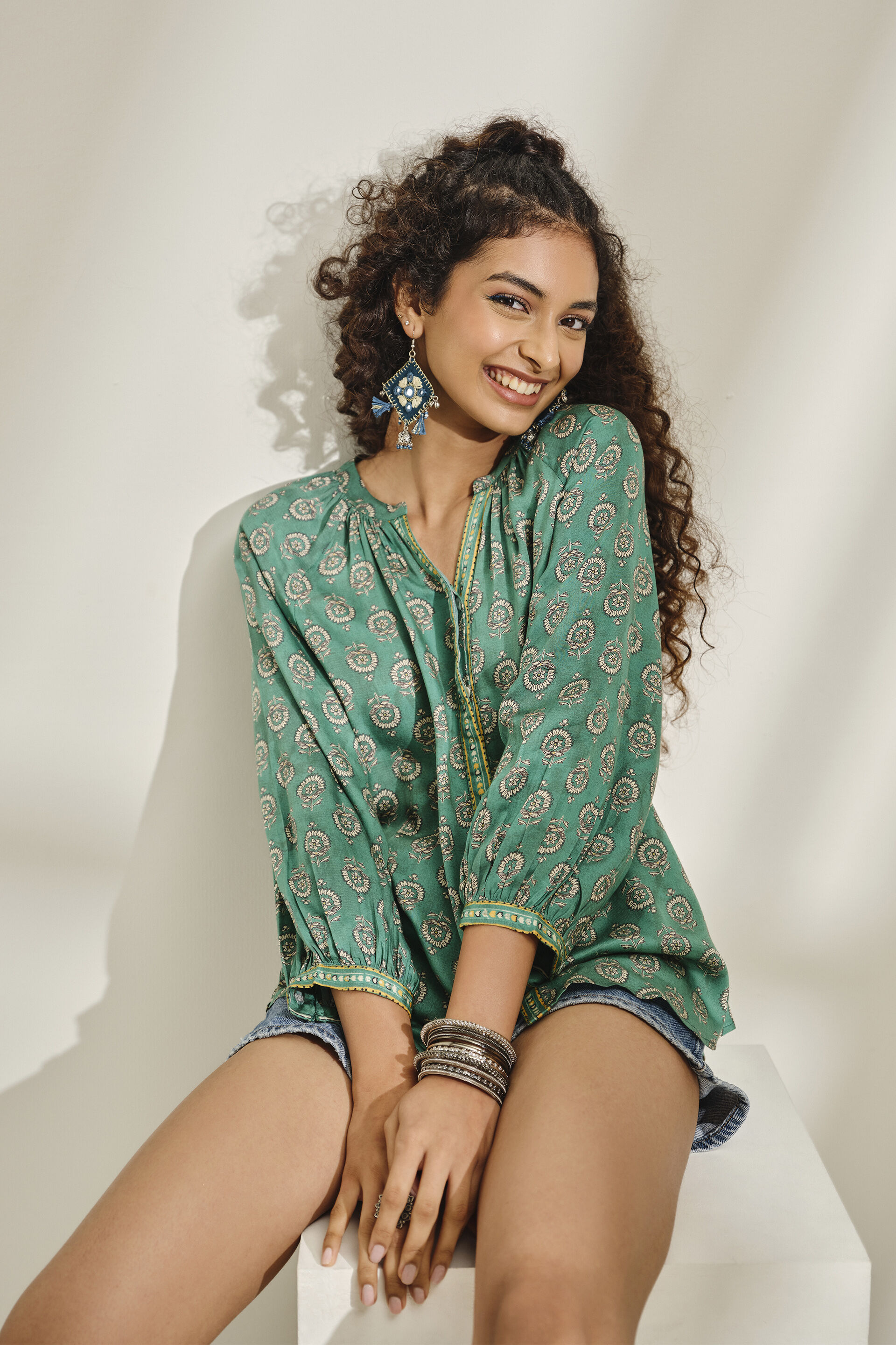 Taaza Green Top, Green, image 3